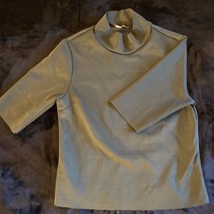 Zara Copped dark green shirt